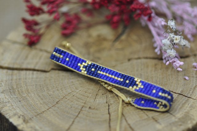 Bransoletka z koralików tkana na krośnie