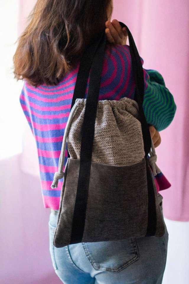 Pleciona torba na ramię z kominem