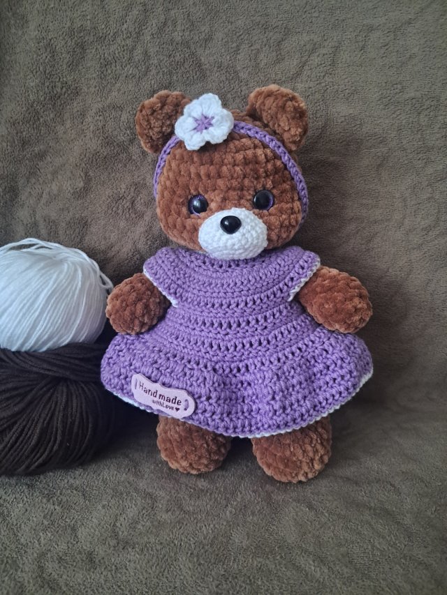 Ręcznie wykonana przytulanka w formie misia pluszowego