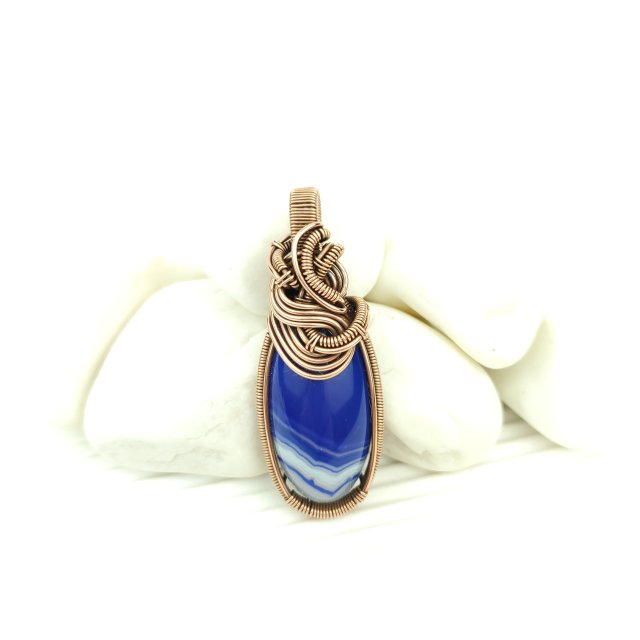 Wisiorek z niebieskim agatem wire wrapping