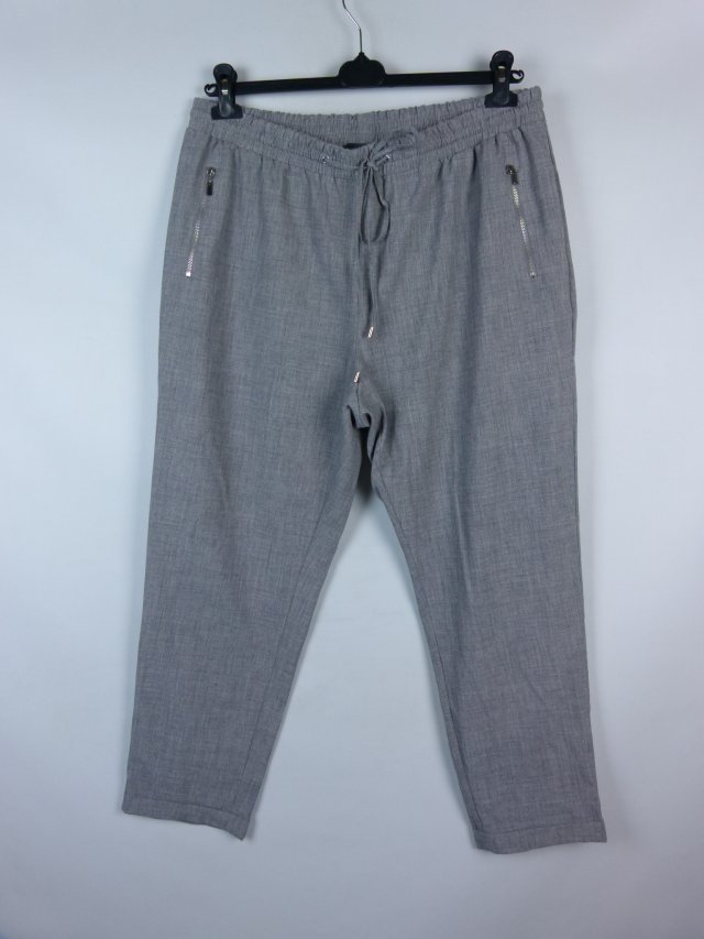 Atmosphere spodnie chinosy na gumce 18 / 46