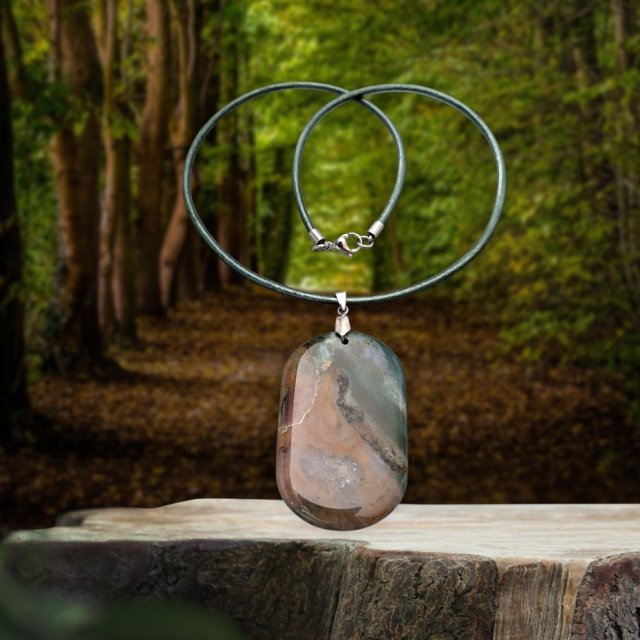 naszyjnik z wisiorkiem AGAT MSZYSTY II