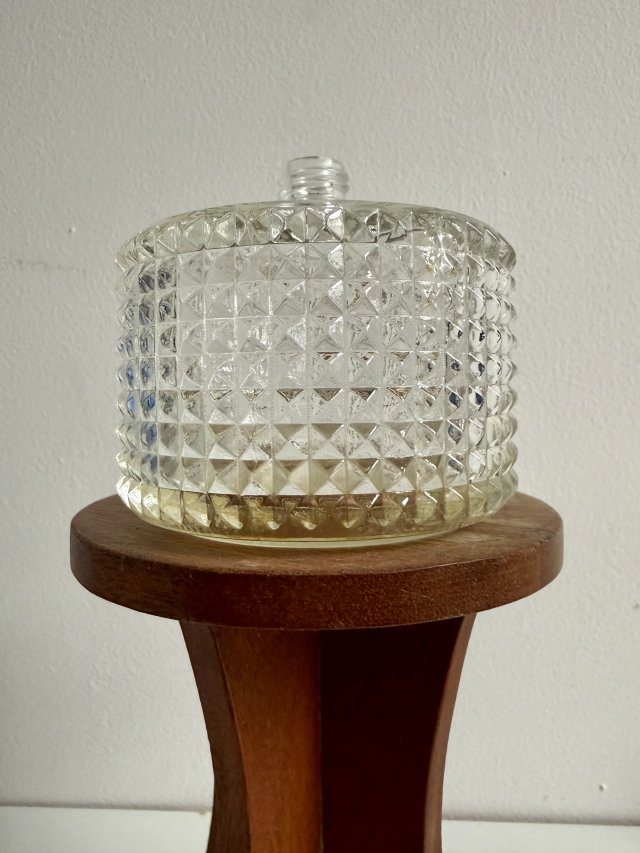 Retro butelka na perfumy