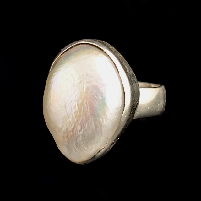 DZIEWCZYNA Z PERŁĄ