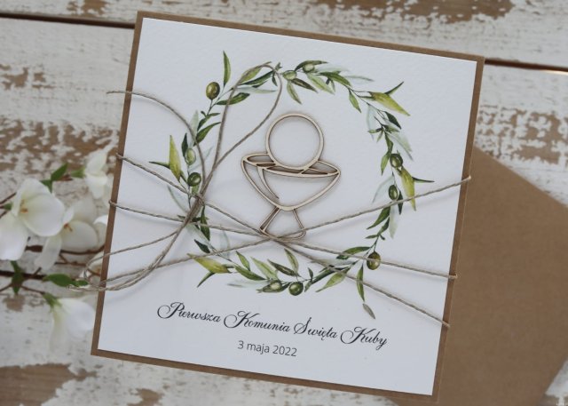 Piękna stylowa personalizowana kartka pamiątka komunii z życzeniami
