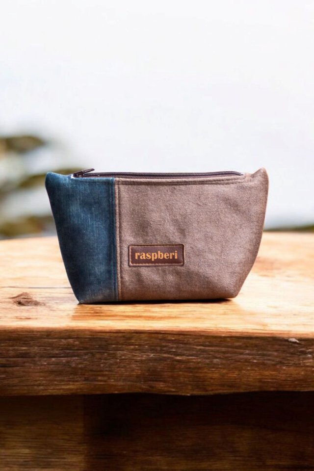 Niebiesko-brązowa welurowa kosmetyczki MIDI