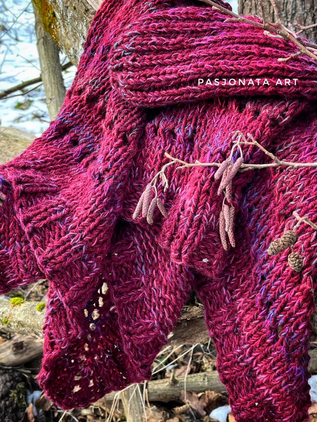 Komplet czapka i chusta na drutach