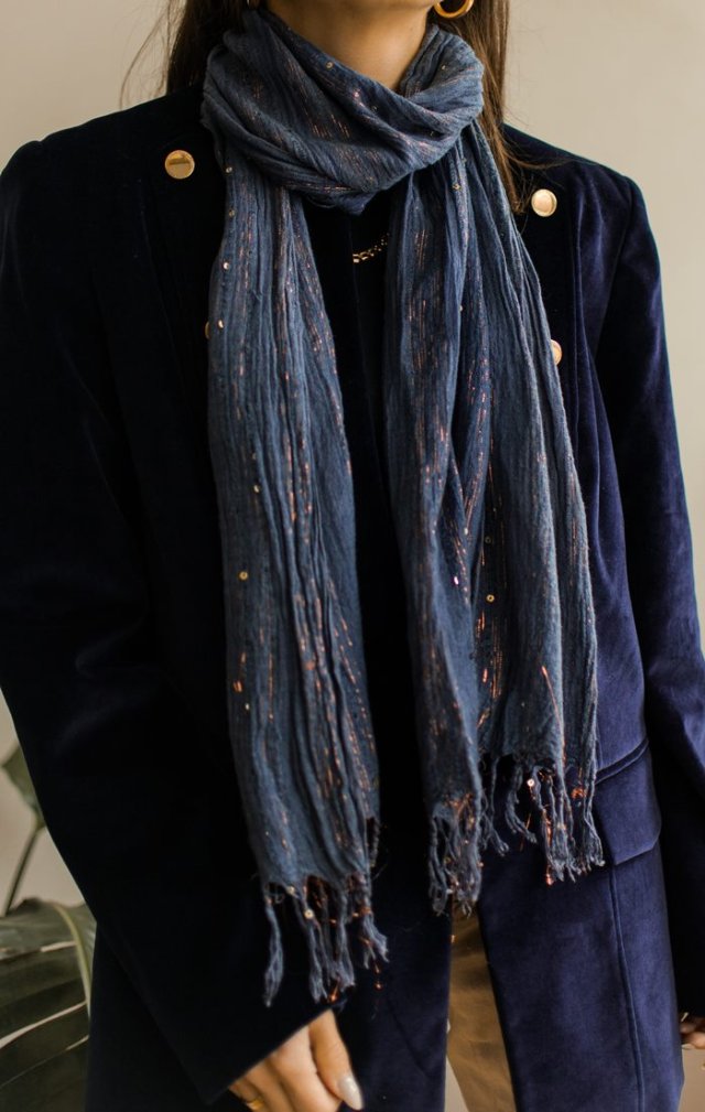 Błyszcząca chustka