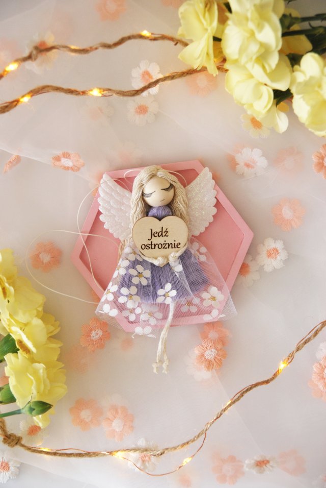 Zawieszka do samochodu Aniołek - Jedź ostrożnie - fiolet | Do auta