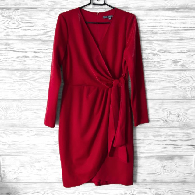 Sukienka w kolorze wina (Vs)