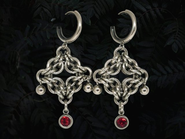 Kolczyki chainmaille cyrkonie – stal chirurgiczna vampire dark romance