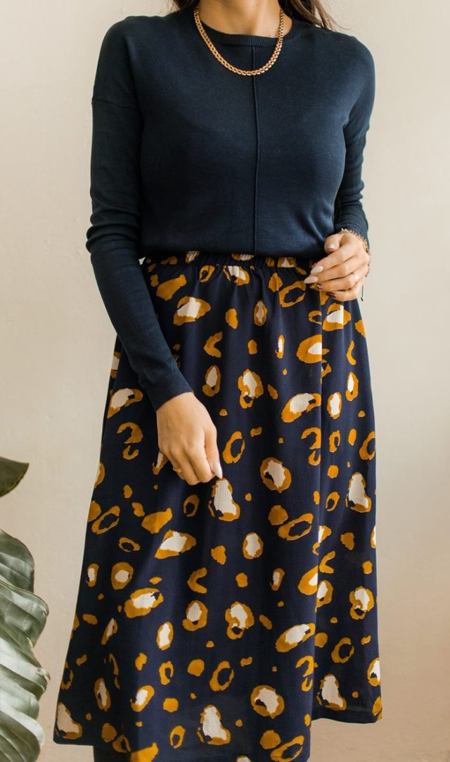 spódnica w cętki S