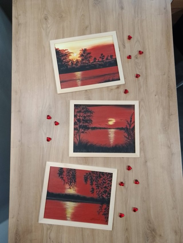 ZESTAW RĘCZNIE MALOWANYCH OBRAZÓW Z RAMAMI - TRYPTYK ROMANTYCZNE WSCHODY I ZACHODY - 3x 24x30cm