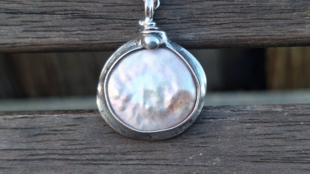 Perła po prostu - wisiorek