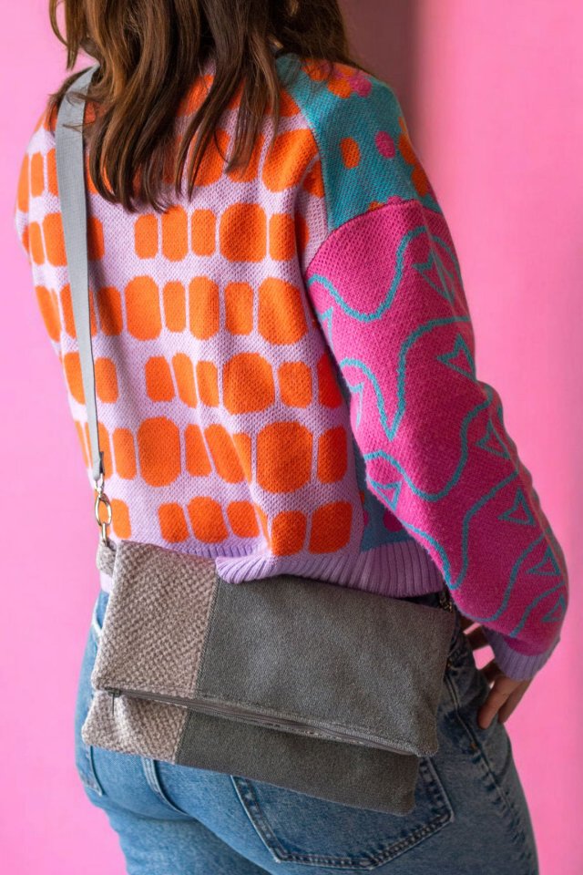 Szara składana kopertówka