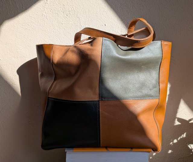 Skórzana torba kolory jesieni - kwadraty