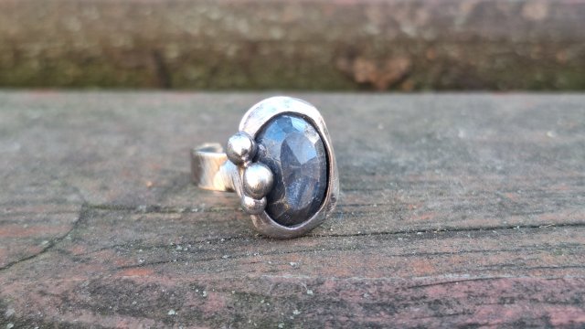 Szafirowy - pierścionek regulowany