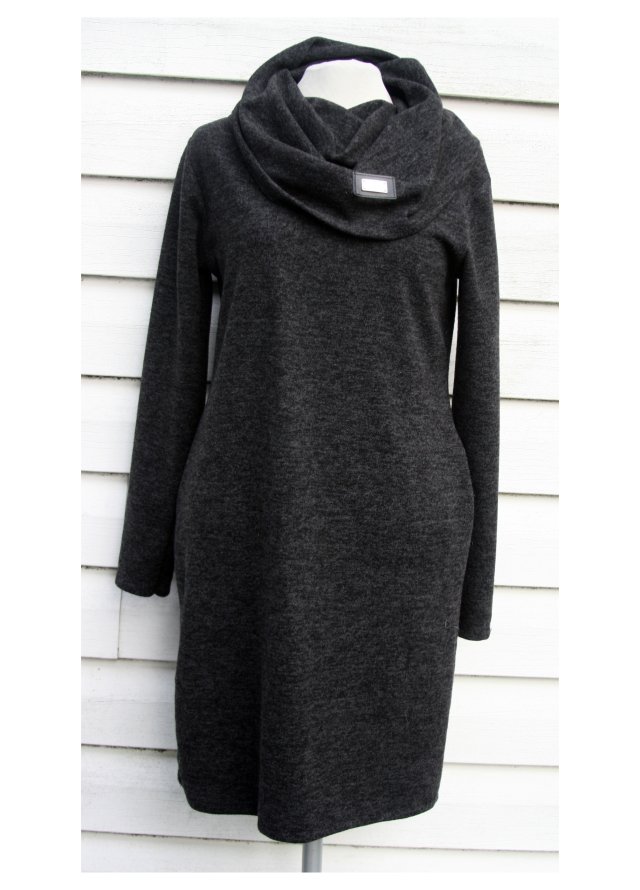 CZARNA BLUZA SUKIENKA Z GOLFEM