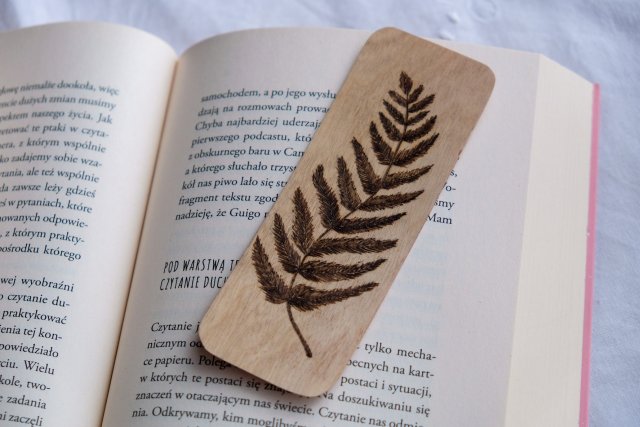 Drewniana zakładka do książki