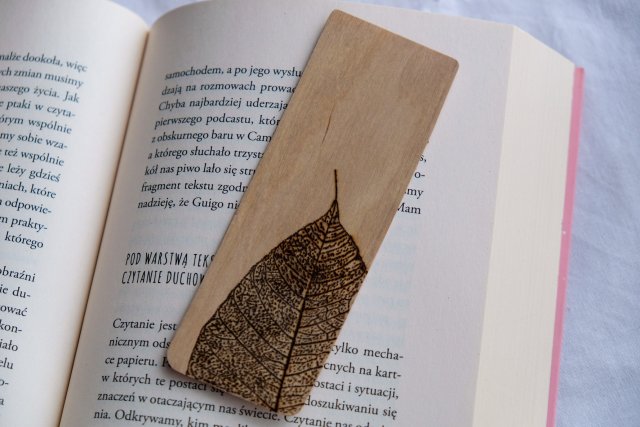 Drewniana zakładka do książki
