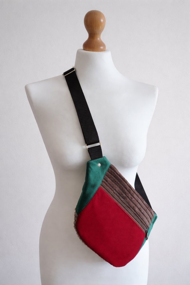 Damska nerko-torebka