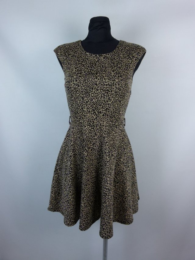 Miss Selfridge kloszowana sukienka dzianinka 6 / 34