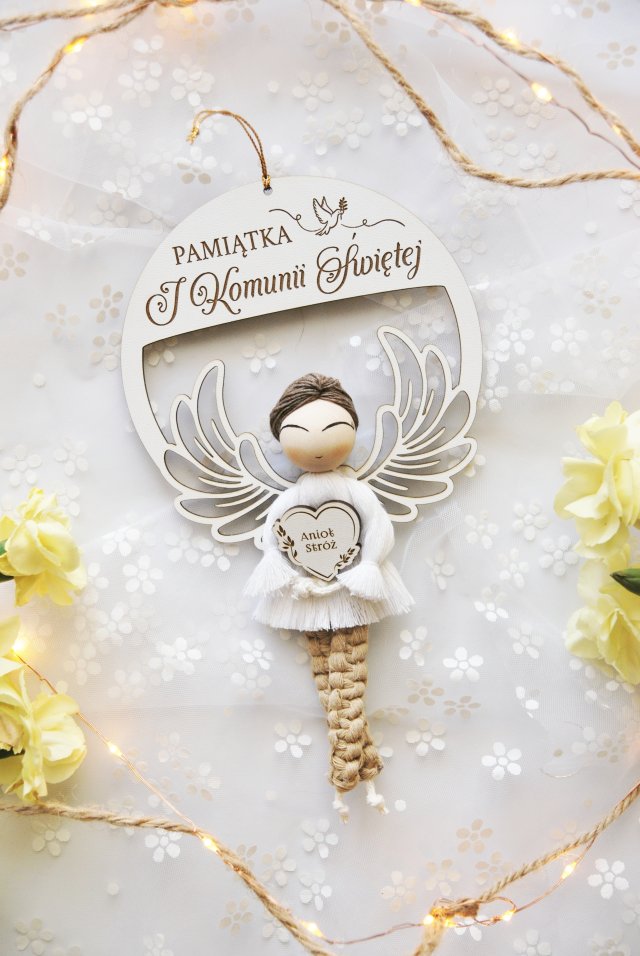 Pamiątka Komunii dla chłopca - anioł na obręczy | Prezent komunijny