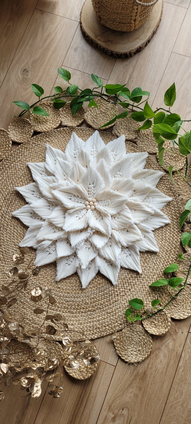 Boho kwiat makrama duża na ścianę  ecru