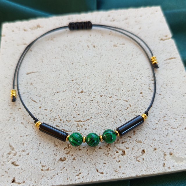 "Lara" - bransoletka z naturalnymi kamieniami.