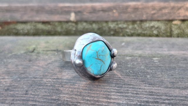 Howlitek - pierścionek regulowany