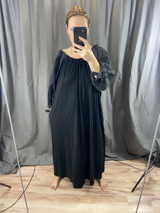 La Rouge skandynawska sukienka