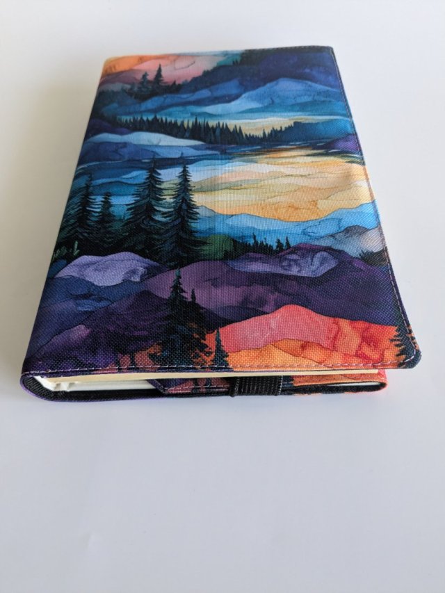 Etui na książkę - góry