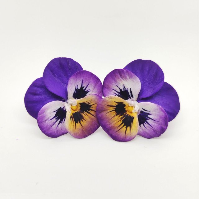 Kolczyki sztyfty bratki  28 mm w odcieniach fioletowo-żółtych