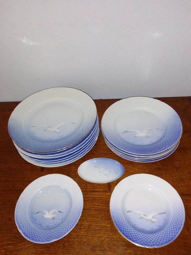 porcelana vintage talerze - serwis Mewa (Seagull) - Bing & Grøndahl, Dania - 15 elementów