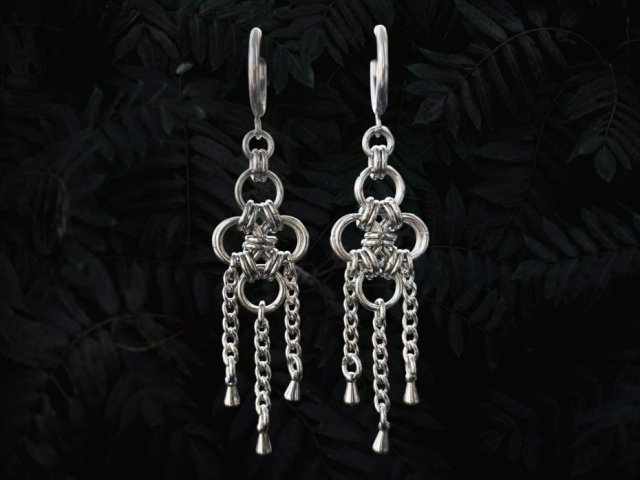 Kolczyki chainmaille – stal chirurgiczna dystopijny cyber industrial