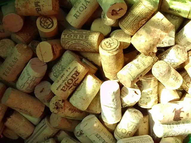 KORKI OD WINA - KOLEKCJA / ZESTAW
