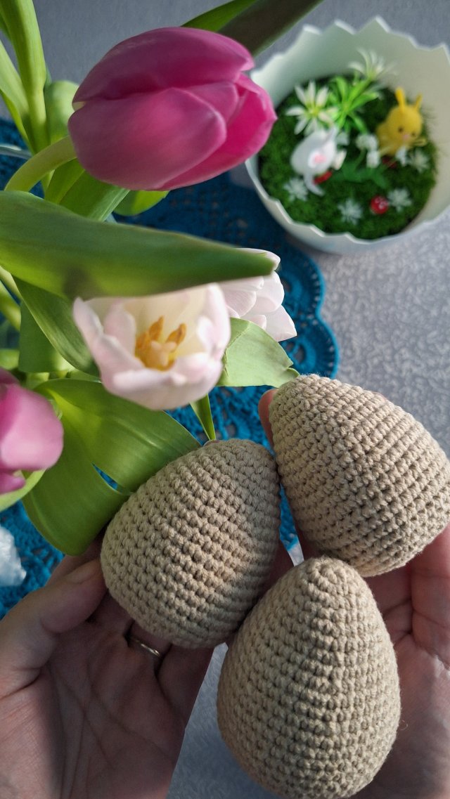 Zestaw 3 ozdobnych jajek handmade - szydełkowe BEŻOWE pisanki