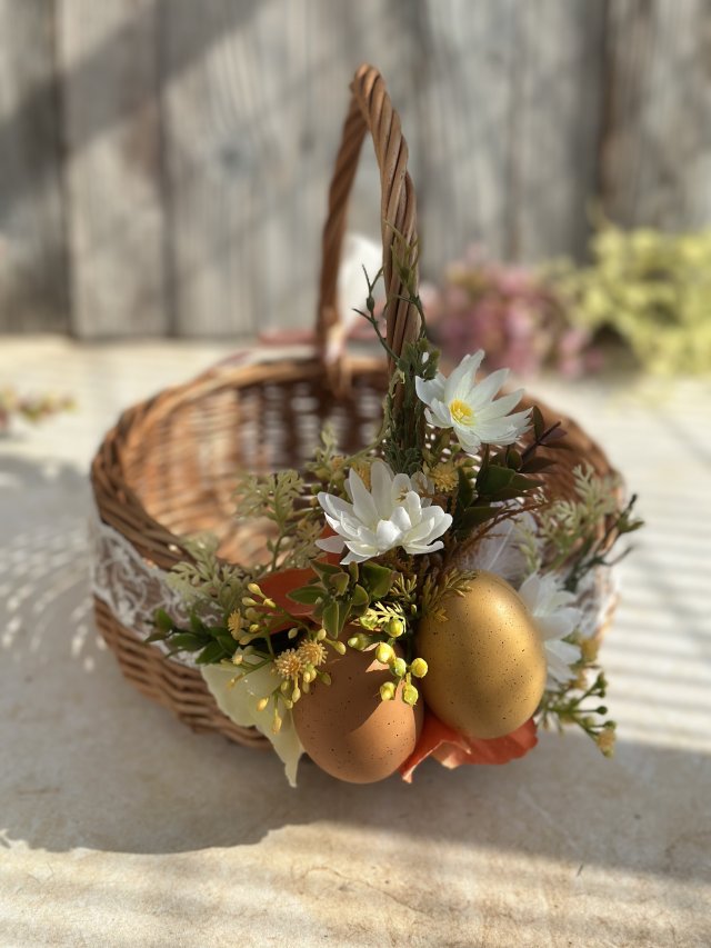 Koszyczek wielkanocny, koszyk wiklinowy na święcone