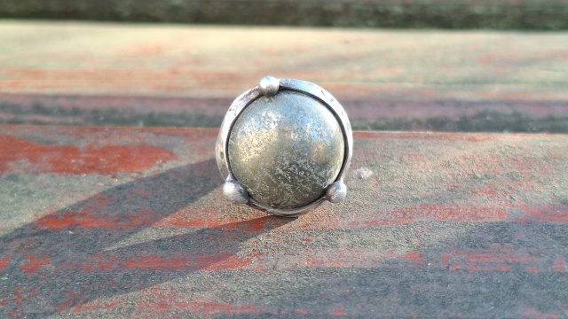 Piryt - pierścionek regulowany