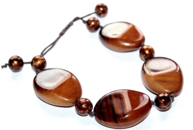 CZEKOLADOWE pastylki  bransoletka sznurkowa