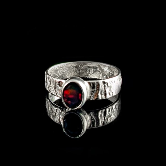 KAMELEON- CZARNY OPAL