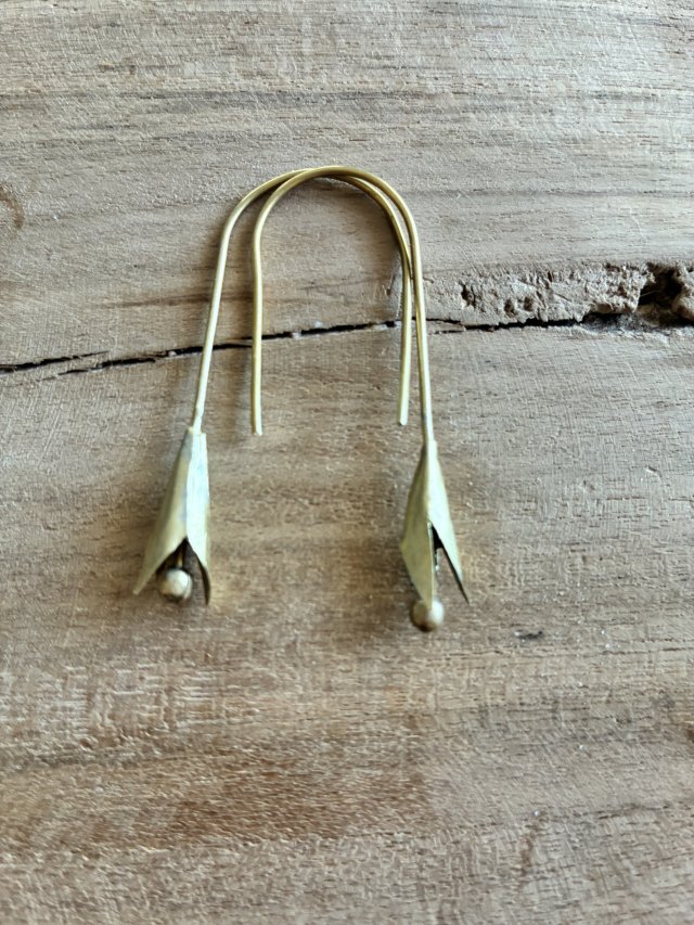 Kolczyki minimalistyczne