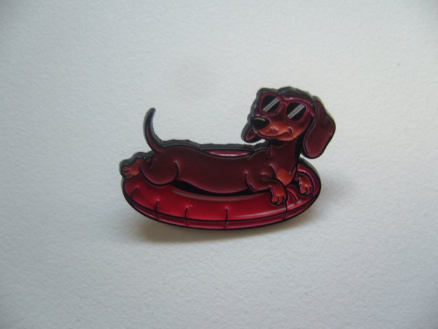 PIN PRZYPINKA BROSZKA PIES JAMNIK