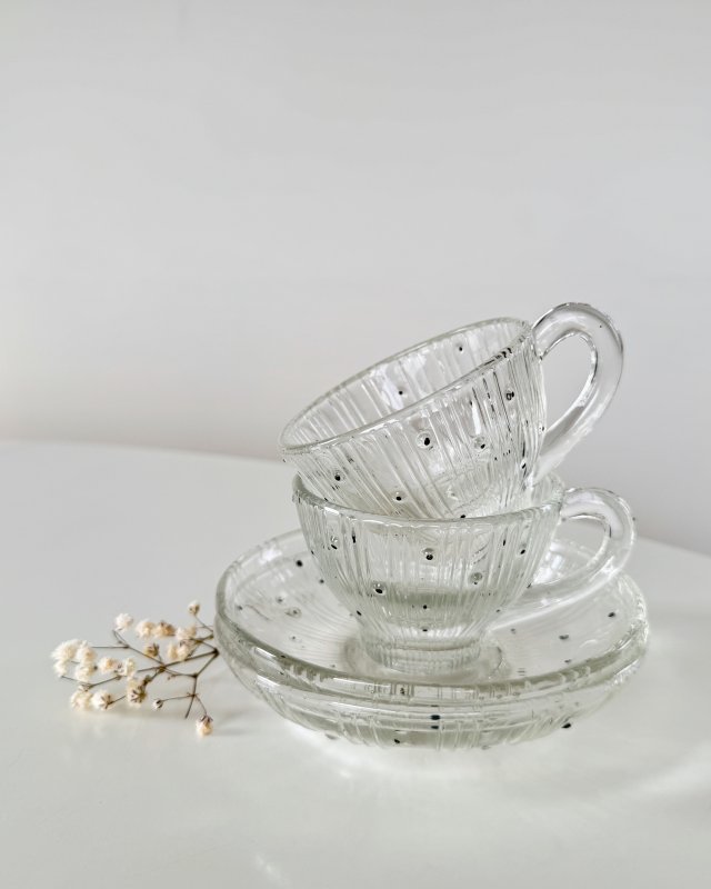 Duo szklane proj. Eryka Trzewik-Drozd, HSG Ząbkowice