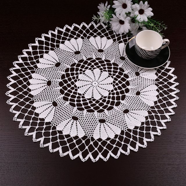 Biała serweta 54 cm