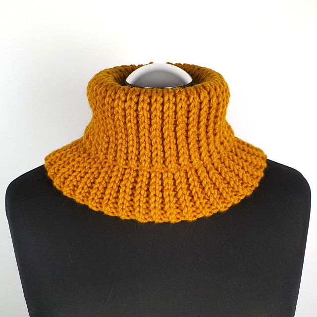 Szydełkowy komin na szyję