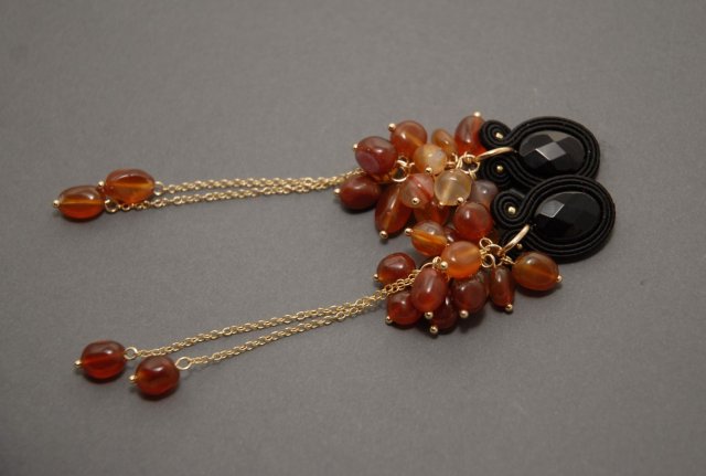 klipsy sutasz z onyksami i agatami