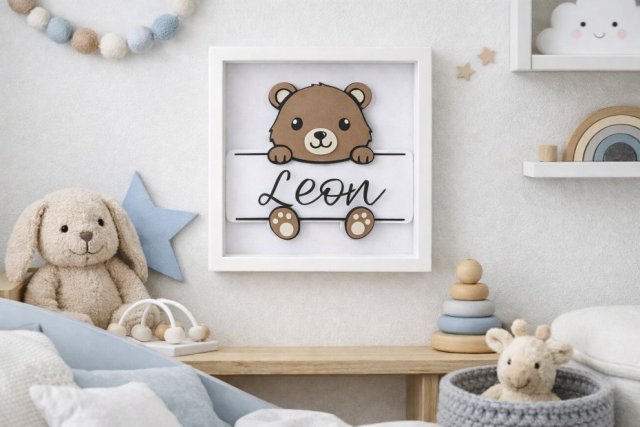 Ramka dekoracyjna z misiem 3D – personalizowana z imieniem miś
