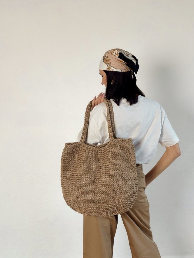 Torebka szydełkowa z juty – duża torba handmade boho na ramię