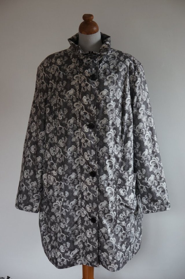 Krótki płaszczyk Ulla Popken   *13